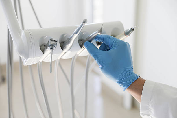 Professional Dental technician working in Woodlawn, OH